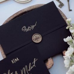 Faire Part Mariage Élégant en Noir et Or